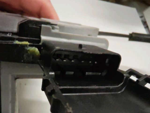 bontott CITROËN BERLINGO II Bal első Ajtózár