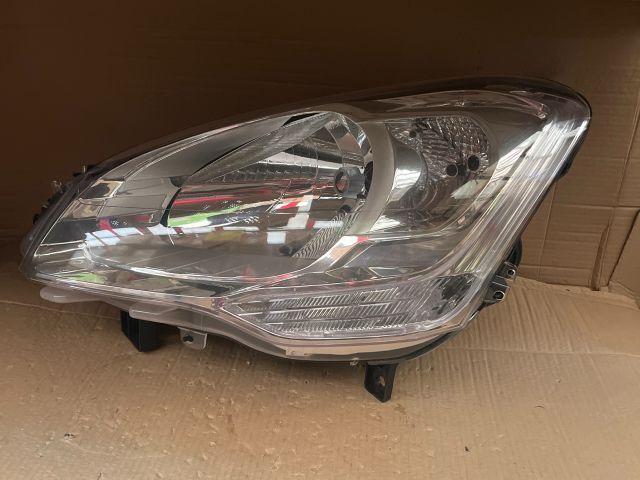 bontott CITROËN BERLINGO II Bal Fényszóró