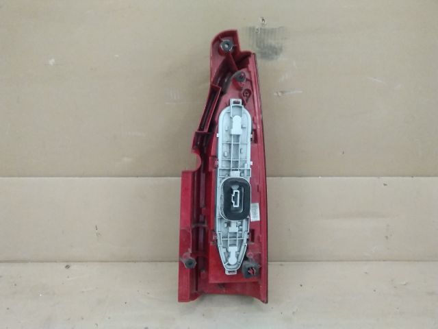 bontott CITROËN BERLINGO II Bal Hátsó Lámpa