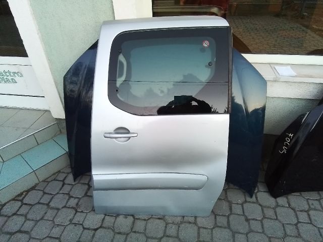 bontott CITROËN BERLINGO II Bal Tolóajtó (Részeivel)