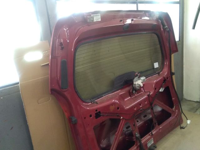 bontott CITROËN BERLINGO II Csomagtérajtó (Üres lemez)