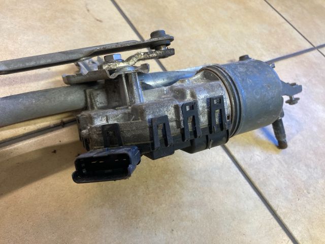 bontott CITROËN BERLINGO II Első Ablaktörlő Szerkezet Motorral