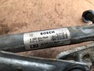 bontott CITROËN BERLINGO II Első Ablaktörlő Szerkezet Motorral