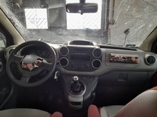 bontott CITROËN BERLINGO II Fűtőmotor (Klímás)