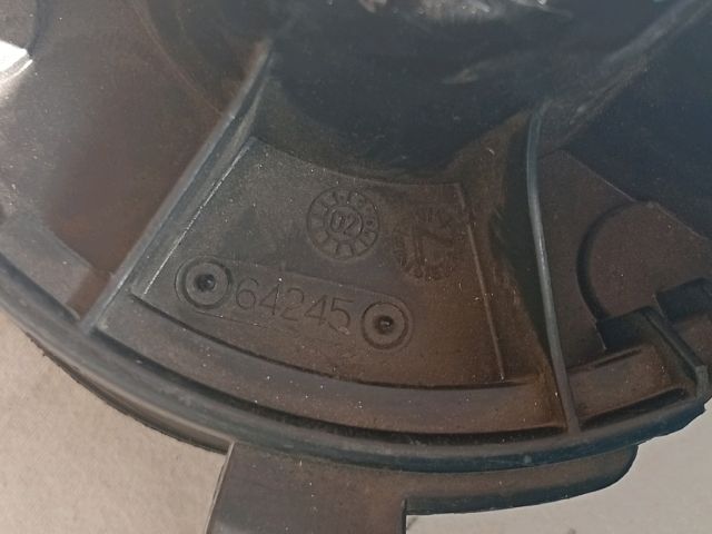 bontott CITROËN BERLINGO II Fűtőmotor (Klímás)