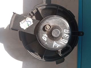 bontott CITROËN BERLINGO II Fűtőmotor (Klímás)