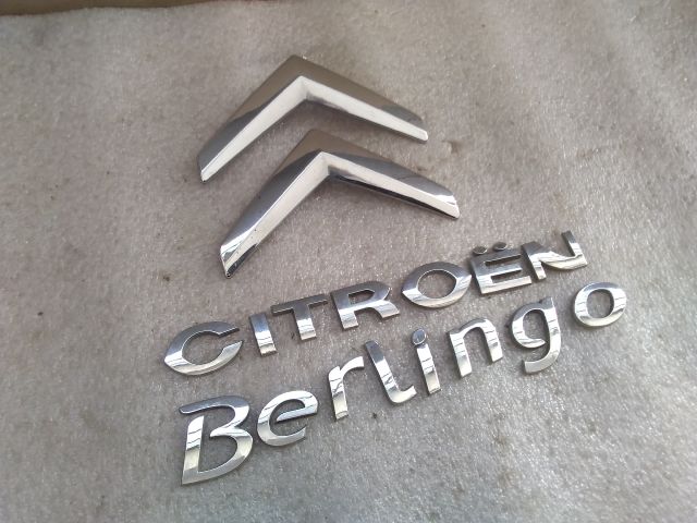 bontott CITROËN BERLINGO II Hátsó Embléma