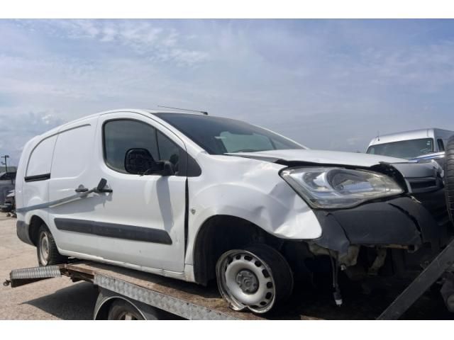 bontott CITROËN BERLINGO II Jobb első Ajtó (Üres lemez)