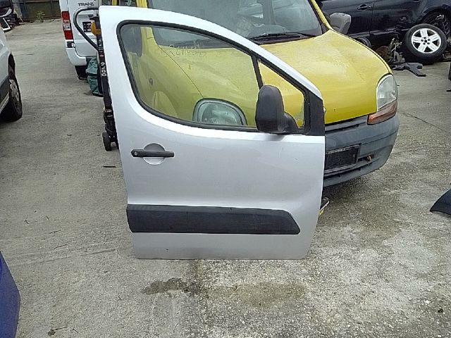 bontott CITROËN BERLINGO II Jobb első Ajtó (Üres lemez)