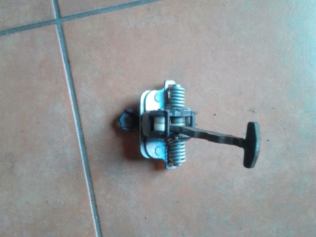 bontott CITROËN BERLINGO II Jobb első Ajtóhatároló