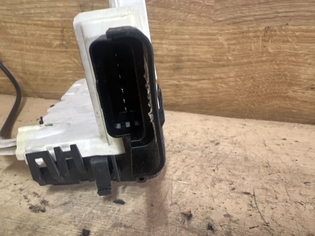 bontott CITROËN BERLINGO II Jobb első Ajtózár