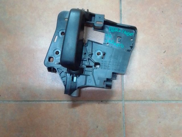 bontott CITROËN BERLINGO II Jobb hátsó Belső Kilincs