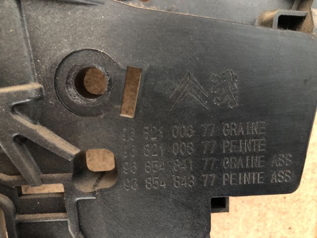 bontott CITROËN BERLINGO II Jobb hátsó Belső Kilincs