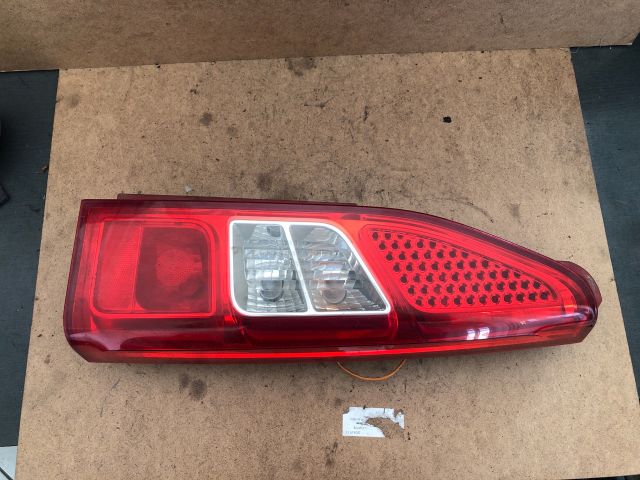 bontott CITROËN BERLINGO II Jobb Hátsó Lámpa