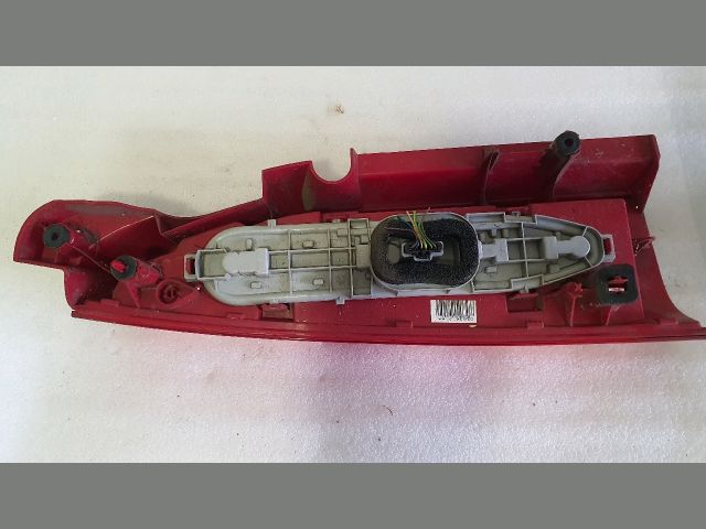 bontott CITROËN BERLINGO II Jobb Hátsó Lámpa