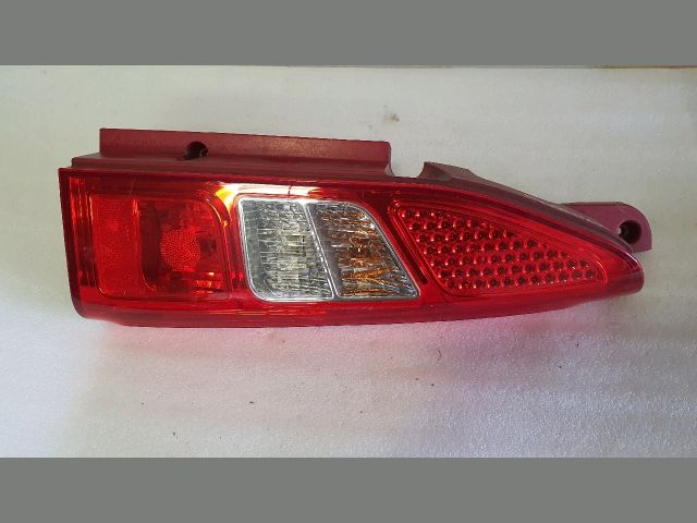 bontott CITROËN BERLINGO II Jobb Hátsó Lámpa