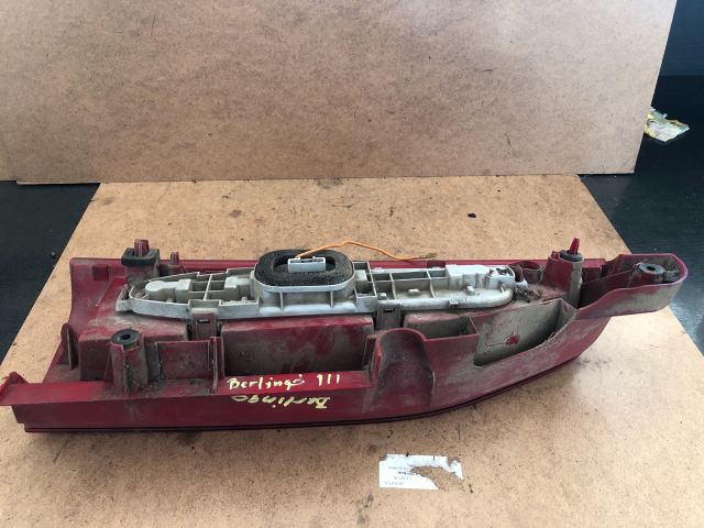 bontott CITROËN BERLINGO II Jobb Hátsó Lámpa