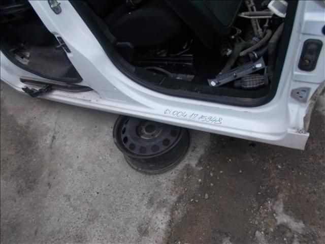 bontott CITROËN BERLINGO II Jobb Küszöb