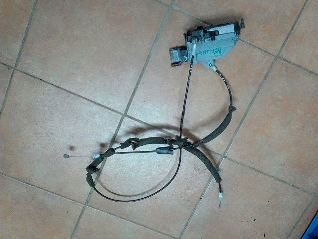 bontott CITROËN BERLINGO II Jobb Tolóajtó Zárszerkezet