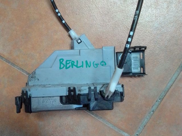 bontott CITROËN BERLINGO II Jobb Tolóajtó Zárszerkezet