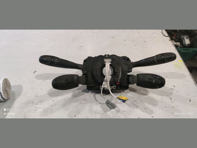 bontott CITROËN BERLINGO II Komplett Kormánykapcsoló (Bajuszkapcsoló)