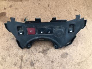 bontott CITROËN BERLINGO II Középkonzol Vezérlő Panel