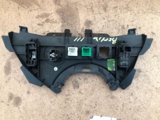 bontott CITROËN BERLINGO II Középkonzol Vezérlő Panel