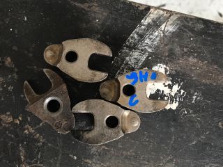 bontott CITROËN BERLINGO II Porlasztó Lefogató