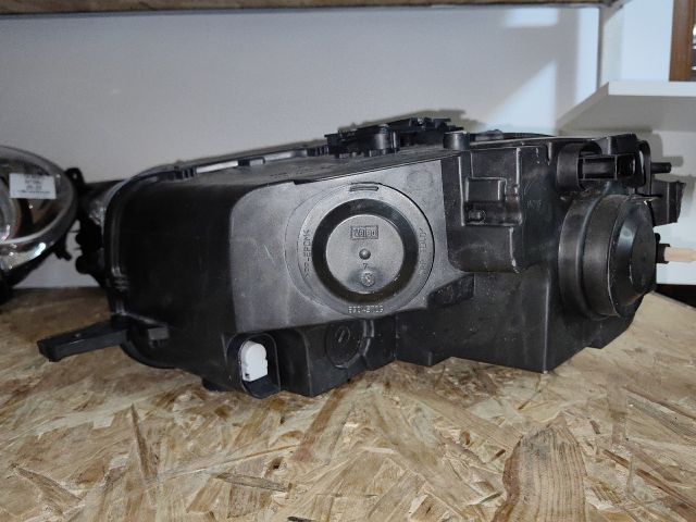 bontott CITROËN BERLINGO III Jobb Fényszóró