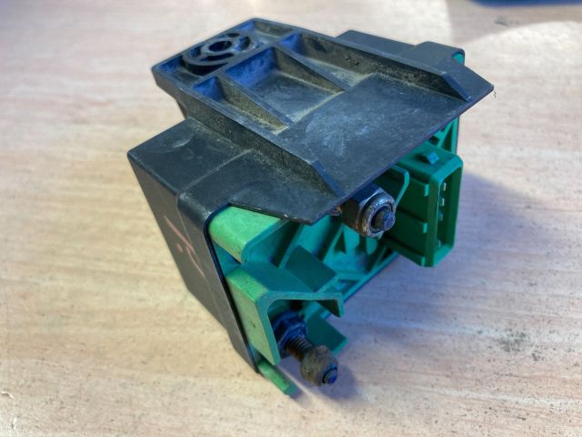 bontott CITROËN BERLINGO Izzító Relé