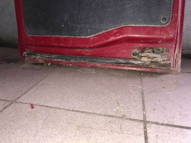 bontott CITROËN BERLINGO Jobb Csomagtérajtó (Részeivel)