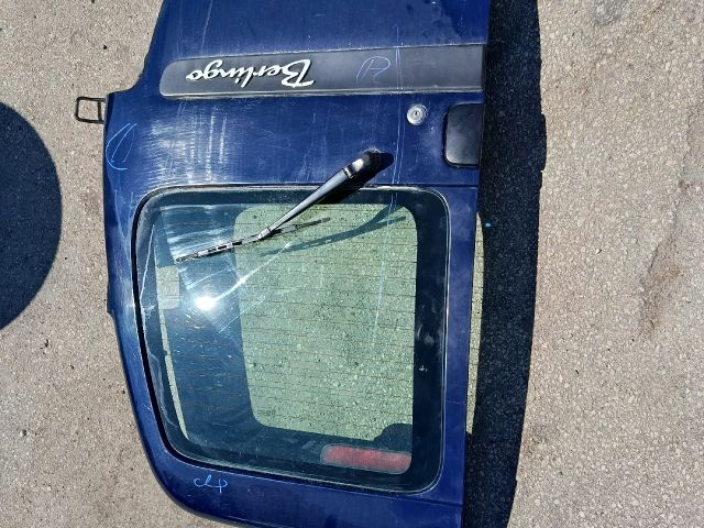 bontott CITROËN BERLINGO Jobb Csomagtérajtó (Részeivel)