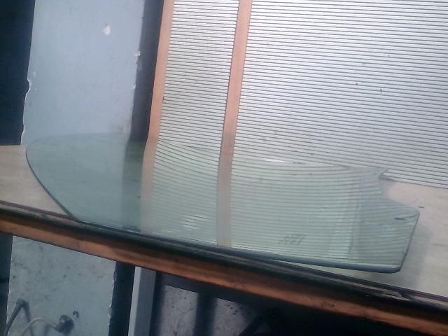 bontott CITROËN BERLINGO Jobb első Ablak