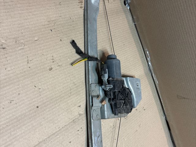 bontott CITROËN BERLINGO Jobb első Ablakemelő Szerkezet (Elektromos)