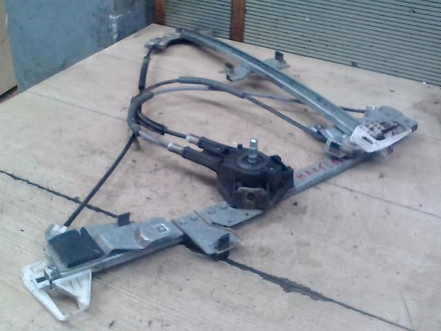 bontott CITROËN BERLINGO Jobb első Ablakemelő Szerkezet (Mechanikus)