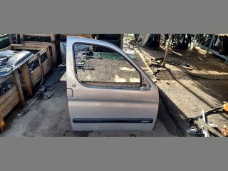 bontott CITROËN BERLINGO Jobb első Ajtó (Részeivel)