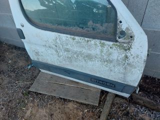 bontott CITROËN BERLINGO Jobb első Ajtó (Részeivel)
