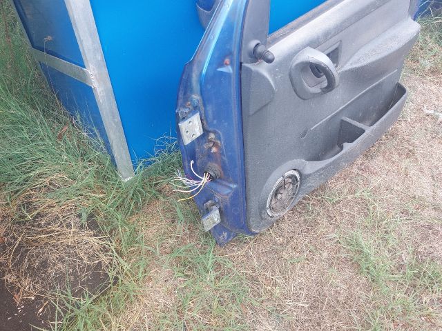 bontott CITROËN BERLINGO Jobb első Ajtó (Részeivel)