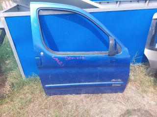 bontott CITROËN BERLINGO Jobb első Ajtó (Részeivel)