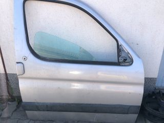 bontott CITROËN BERLINGO Jobb első Ajtó (Üres lemez)