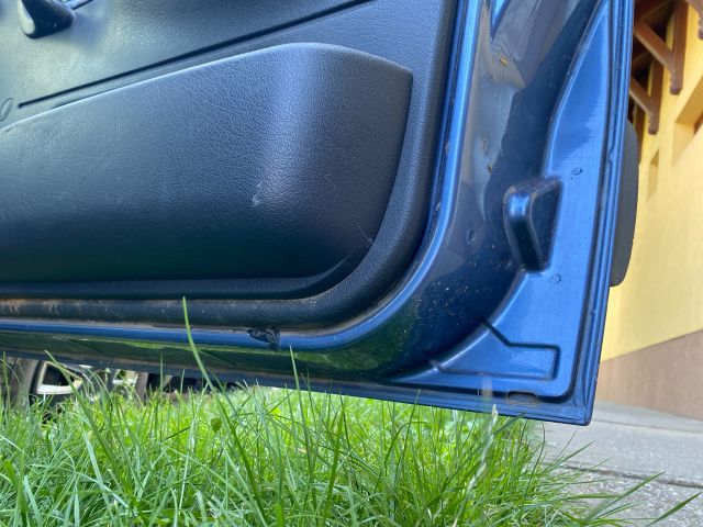 bontott CITROËN BERLINGO Jobb első Ajtó (Üres lemez)