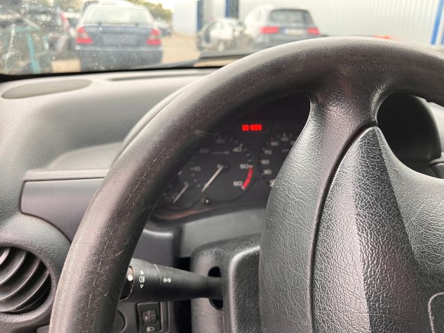 bontott CITROËN BERLINGO Jobb első Ajtózár