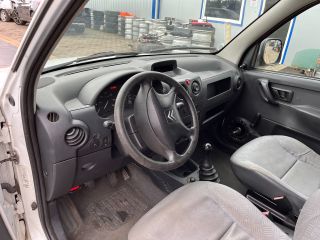 bontott CITROËN BERLINGO Jobb első Ajtózár