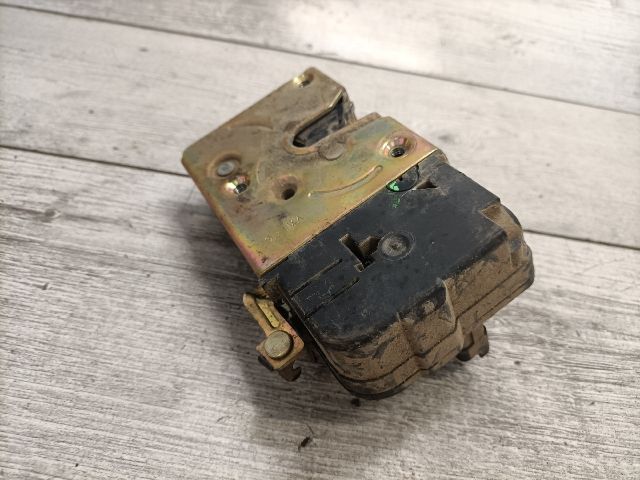 bontott CITROËN BERLINGO Jobb első Ajtózár