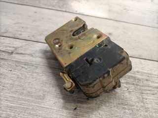 bontott CITROËN BERLINGO Jobb első Ajtózár