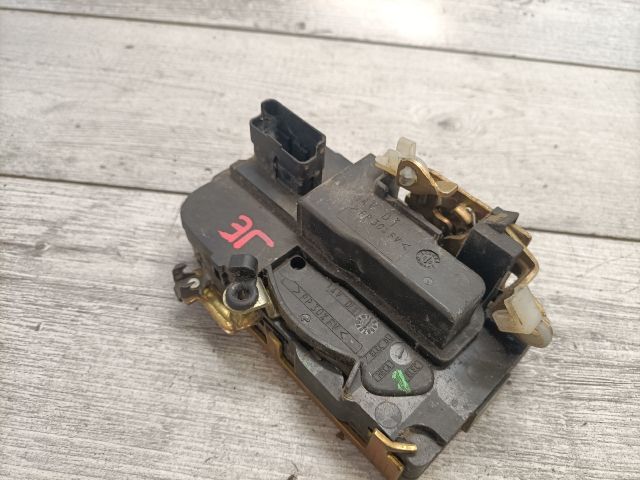 bontott CITROËN BERLINGO Jobb első Ajtózár