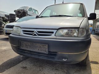 bontott CITROËN BERLINGO Jobb első Dobbetét (Kerékjárati, Műanyag)