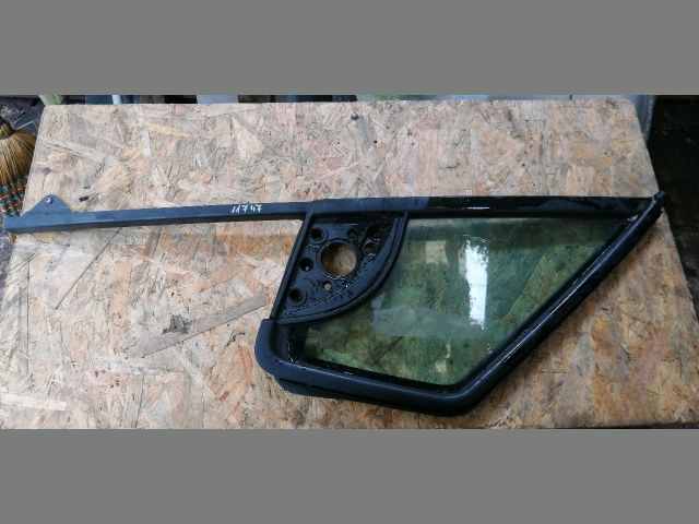 bontott CITROËN BERLINGO Jobb első Fixüveg (Ajtóban)