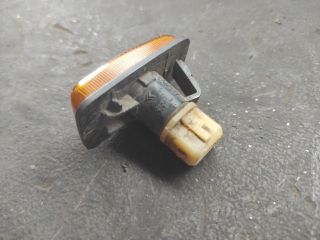 bontott CITROËN BERLINGO Jobb első Sárvédő Irányjelző