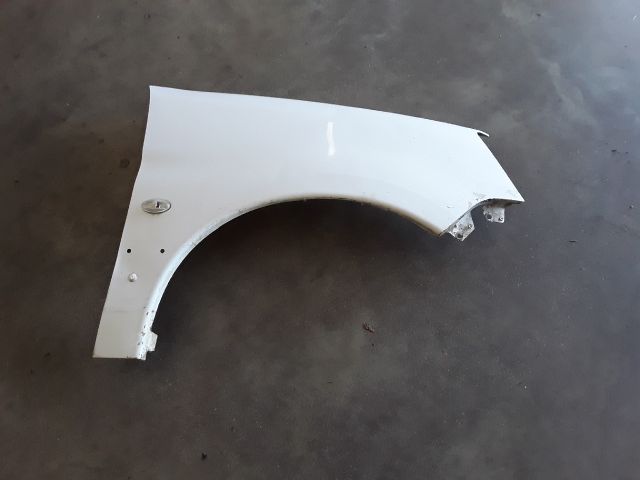 bontott CITROËN BERLINGO Jobb első Sárvédő